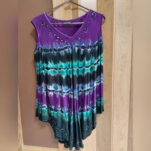 Greater Good Cold Shoulder tunic